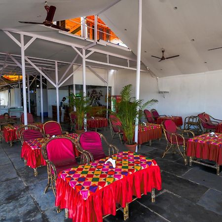 Om Sai Beach Resort Agonda Kültér fotó